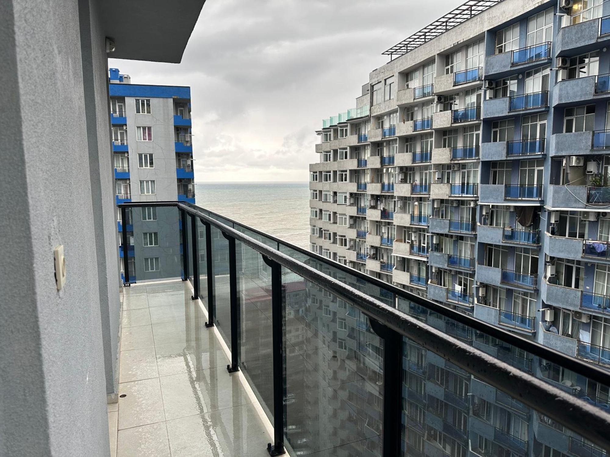 Horizon Batumi Aparthotel Exteriör bild
